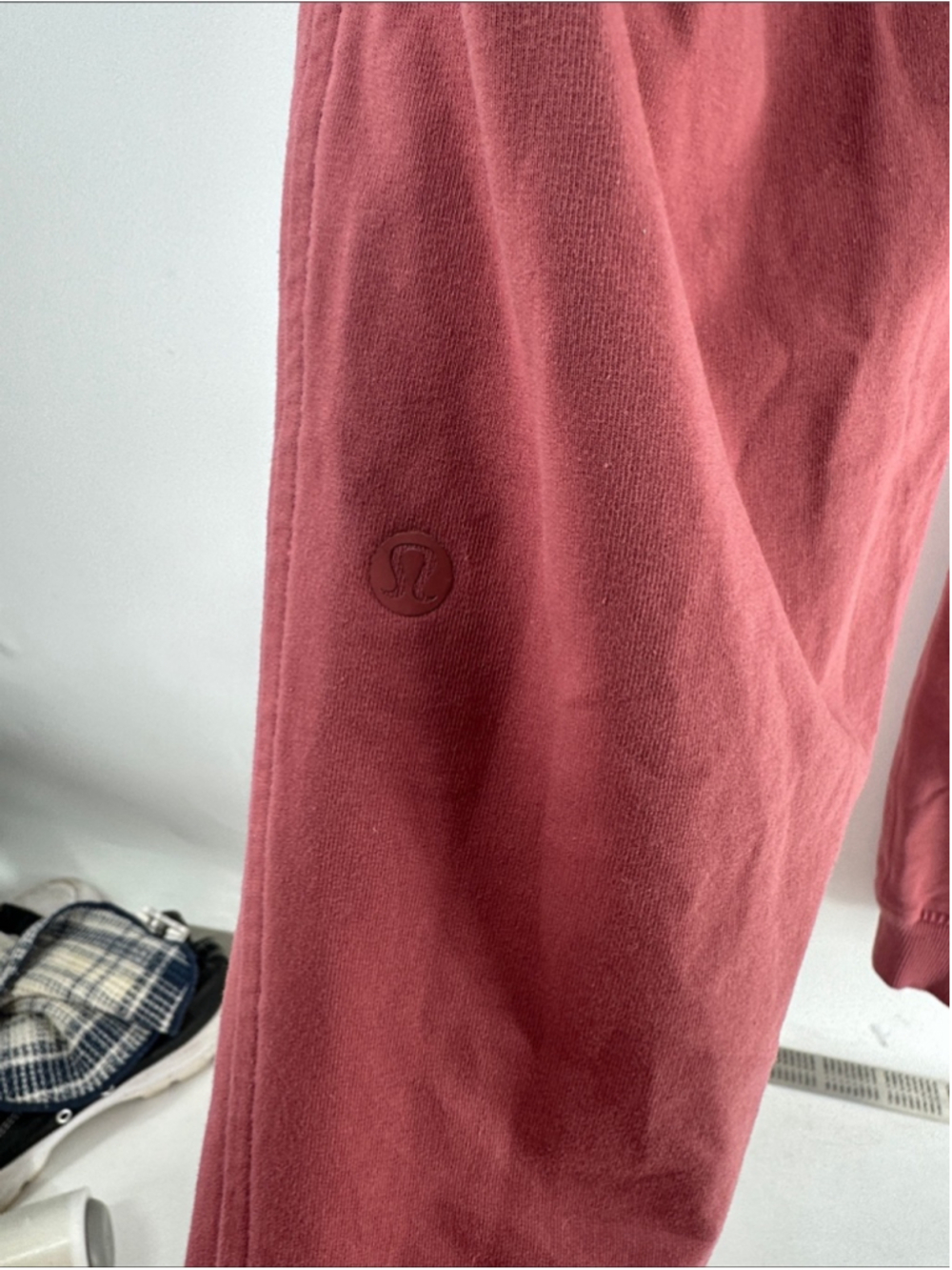 Lululemon Scuba High-Rise French Terry Jogger smoky red lounge wear gym sz 14 - Picture 9 of 11